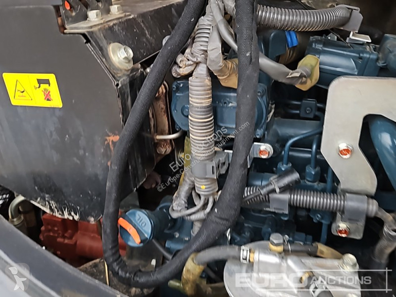 Escavadora Kubota KX080-4A2