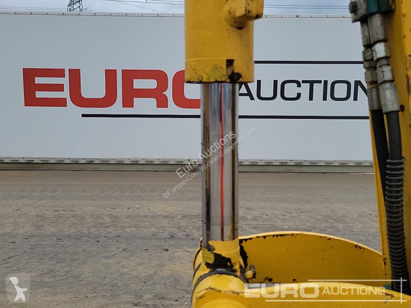 Excavator Komatsu PC55MR-3