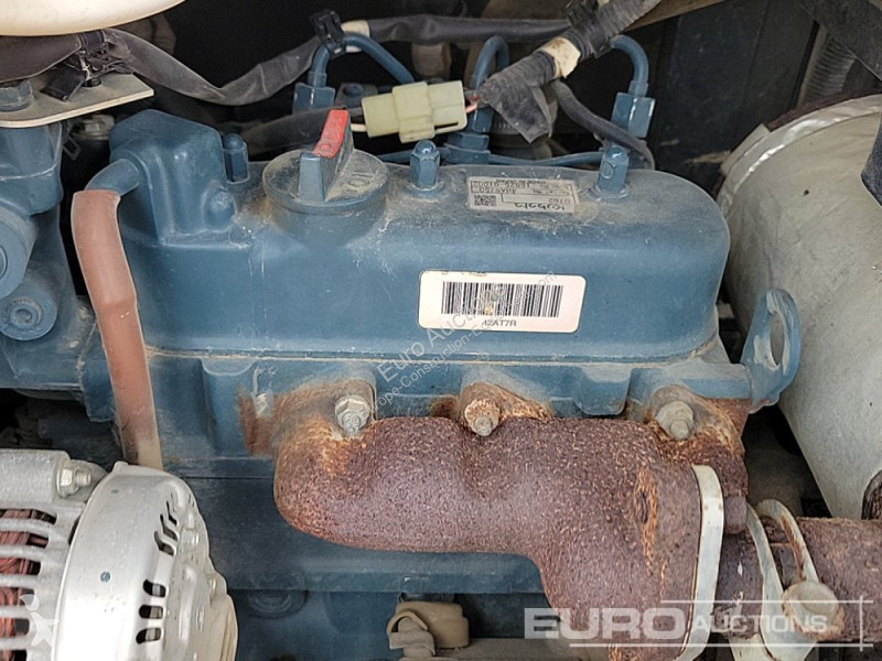 Lopatový nakládač Kubota KX015-4
