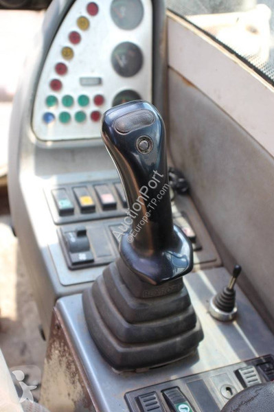 Excavator Terex