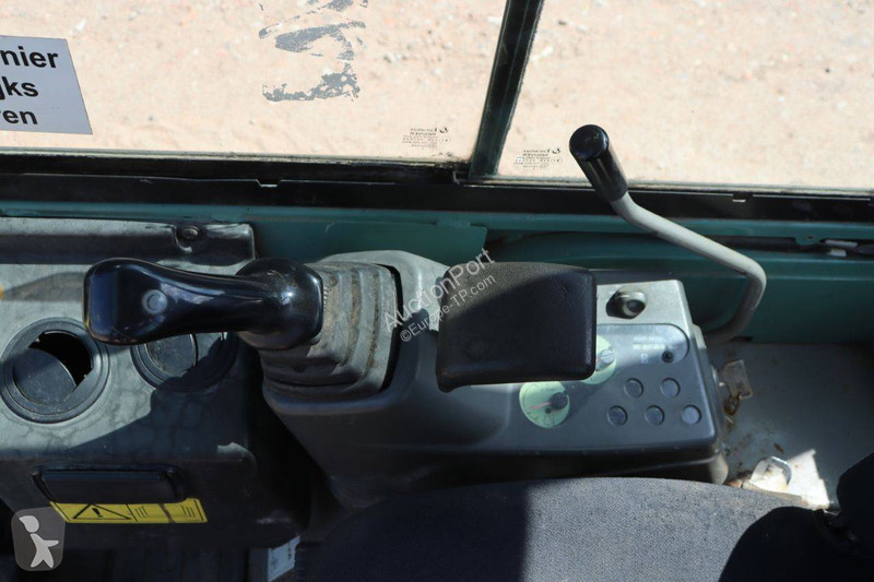 Escavatore Yanmar SV17-EX