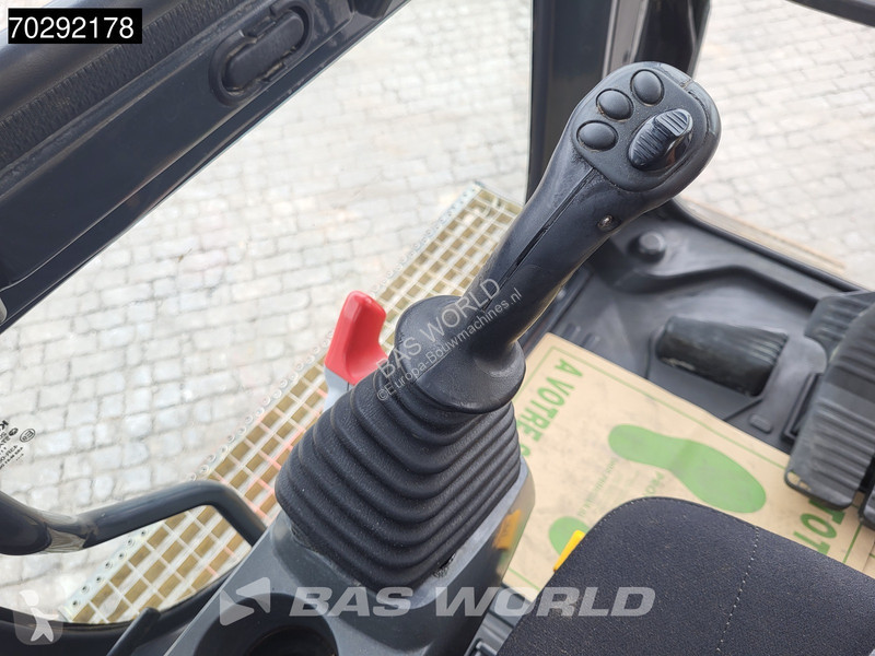 Lopatový nakládač Komatsu PC190 -8