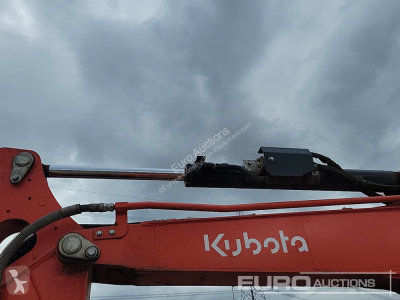 Lopatový nakládač Kubota U50-5