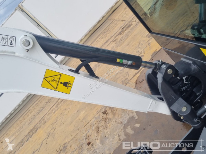 Excavator Bobcat E19
