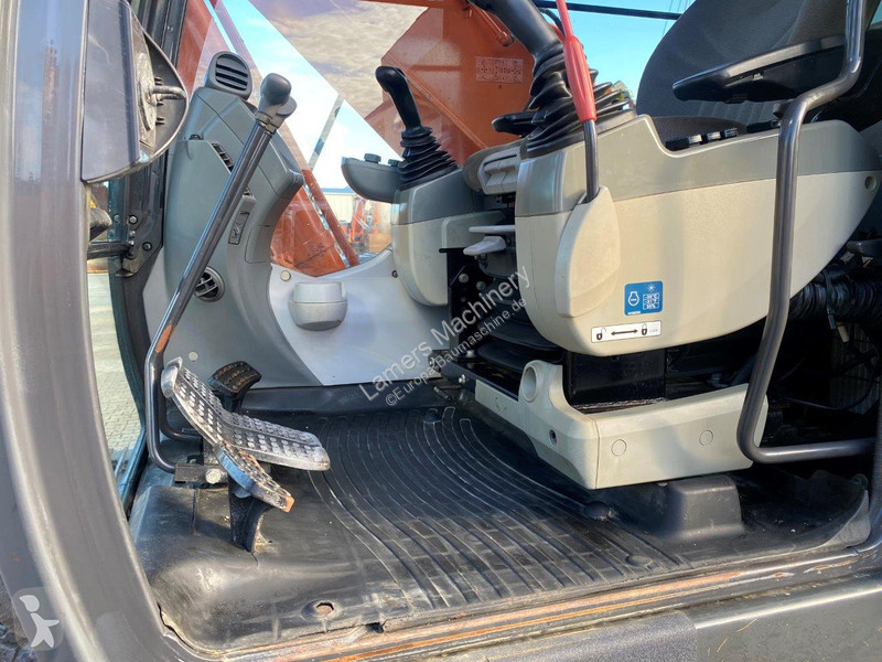 Escavadora Hitachi ZX250 LCN-5 NVT