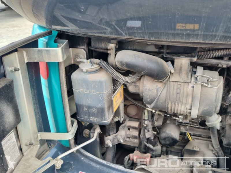 Escavadora Kobelco SK17SR-3E