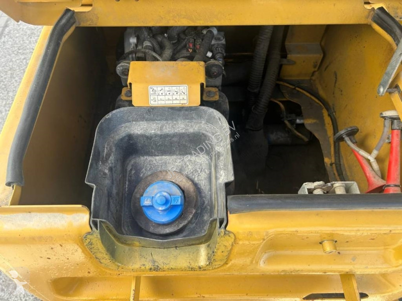 Excavator Caterpillar 330 FL