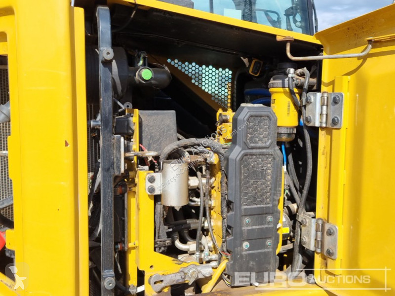 Skovl Caterpillar R