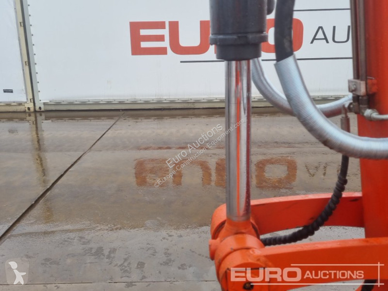 Lopatový nakládač Kubota KX163-5