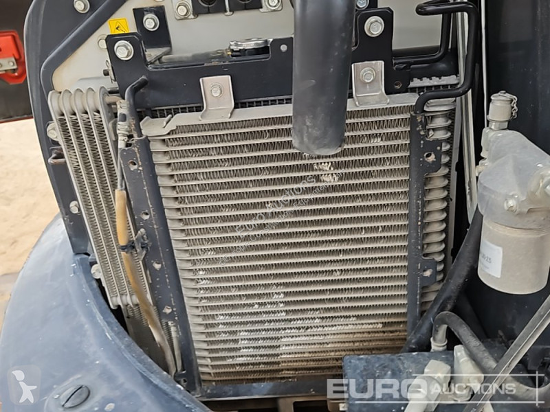 Lopatový nakládač Kubota KX057-4