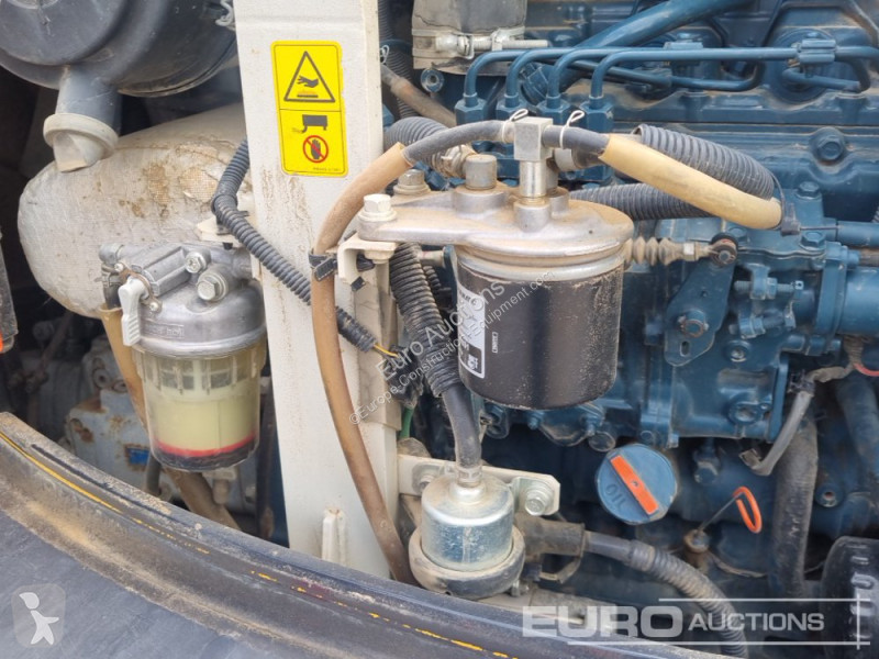 Lopatový nakládač Kubota U55-4
