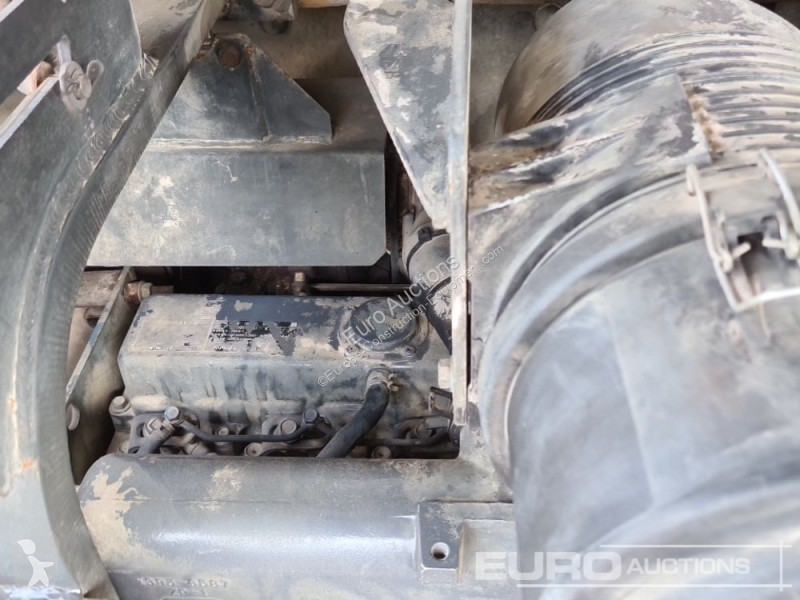Lopatový nakládač Komatsu PC56-7