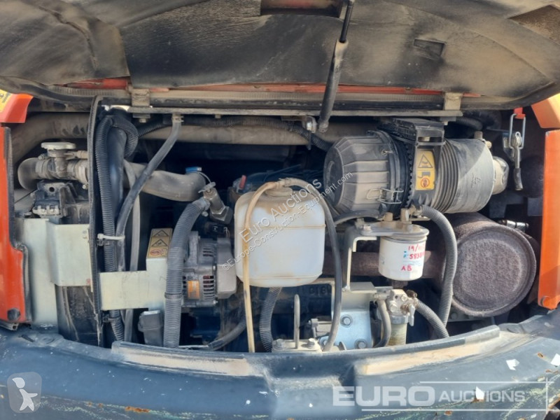 Lopatový nakládač Kubota KX101-3