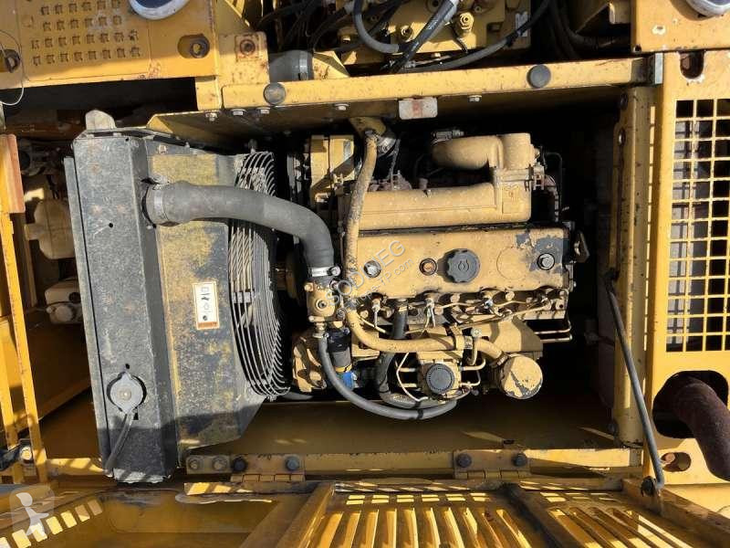 Escavatore Caterpillar