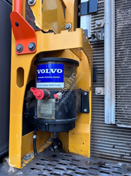 جرافة Volvo EWR 150 E - EWR150 - EWR150E - EWR...