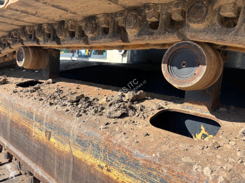 جرافة Kobelco SK 230 SR LC-3 - SK230 - SK270 -...