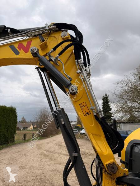 جرافة Wacker Neuson EW65