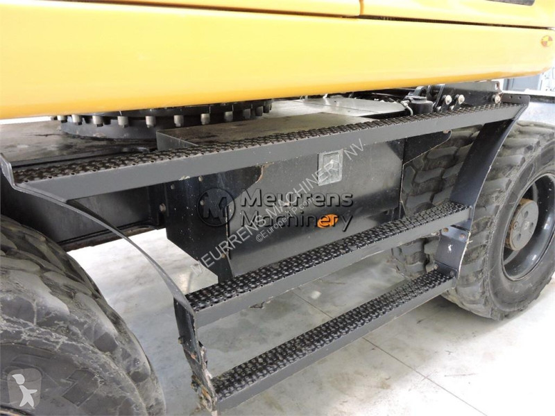 جرافة Caterpillar F