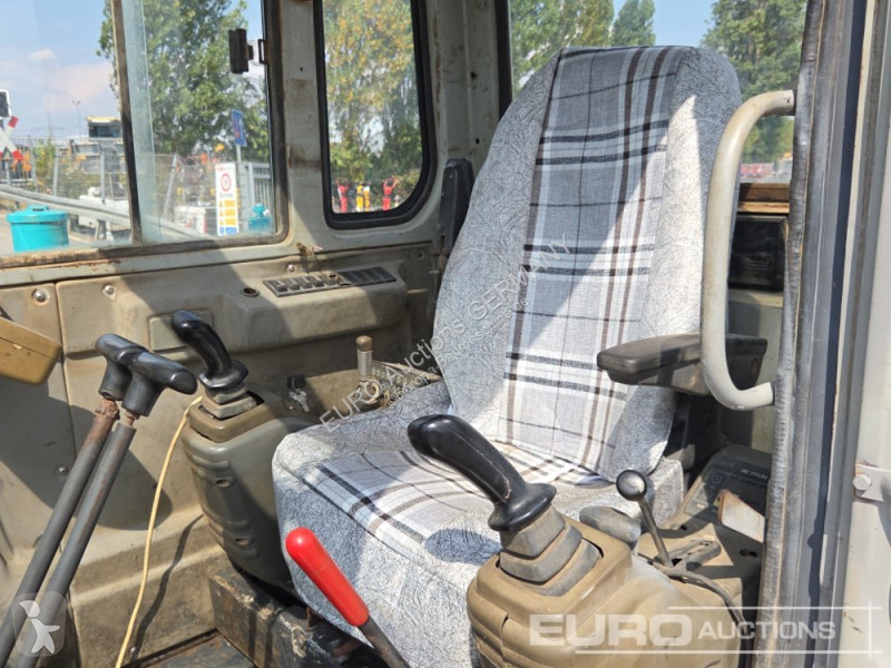 Rýpadlo Kobelco C