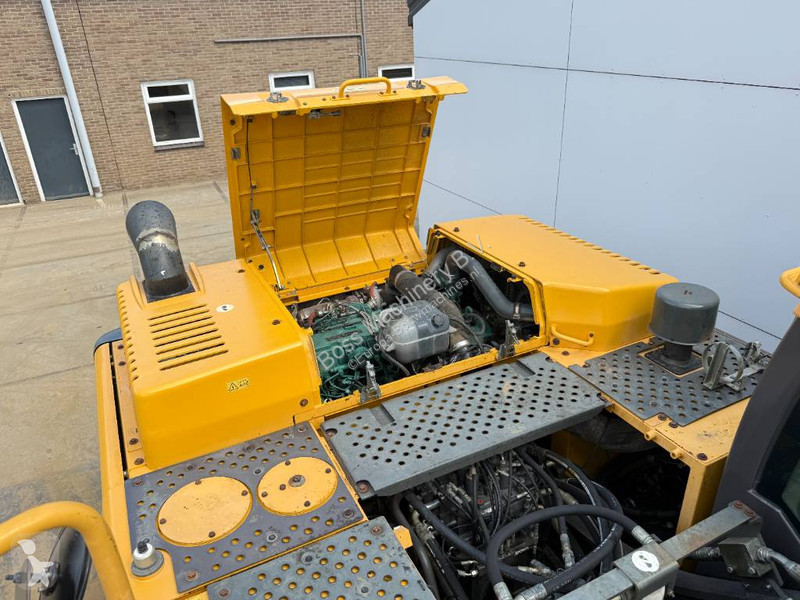 Skovl Volvo L - Hammer Lines / Automatic Greasing