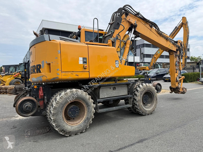جرافة Liebherr ZW