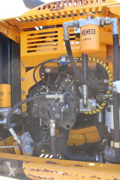 Rýpadlo JCB T4i