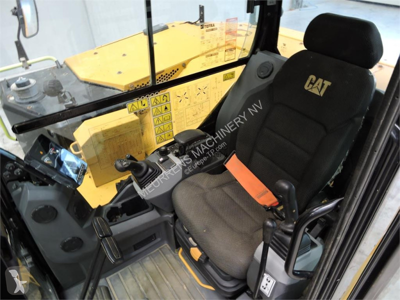 جرافة Caterpillar 308