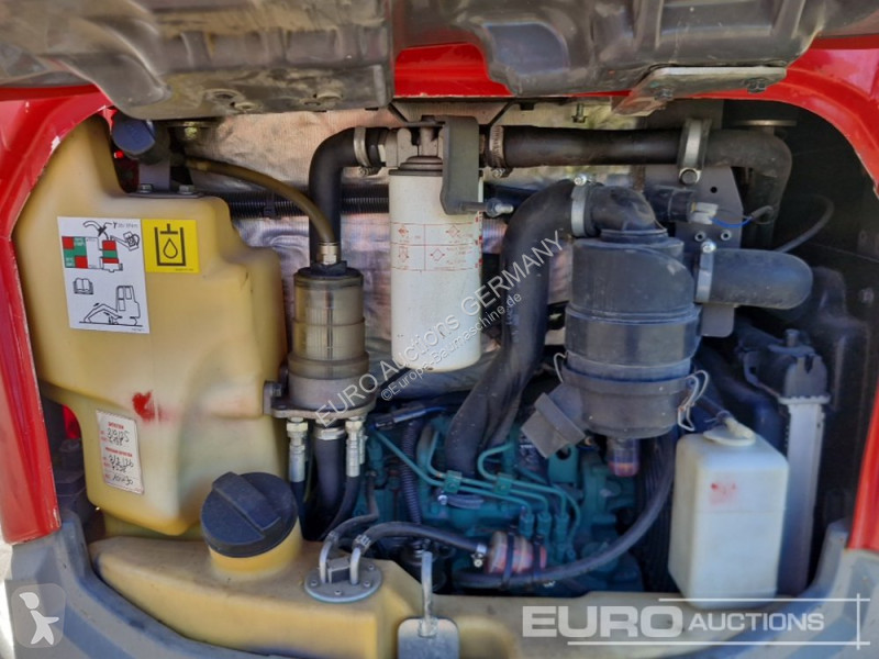 جرافة Volvo ECR25D