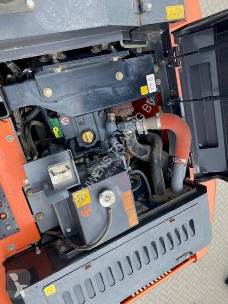 Экскаватор Hitachi 140 W-6