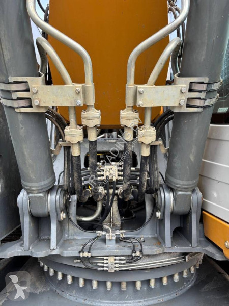 Excavadora Liebherr R930 LC