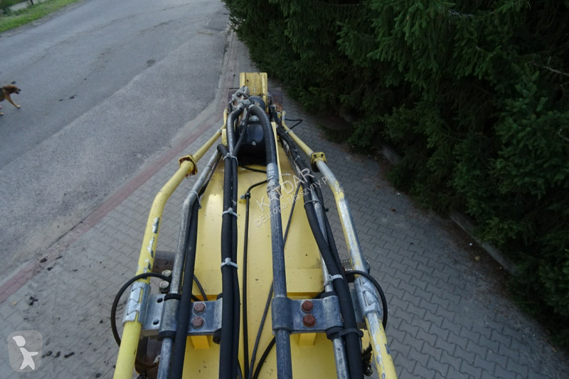 Lopatový nakládač New Holland WE150B Pro