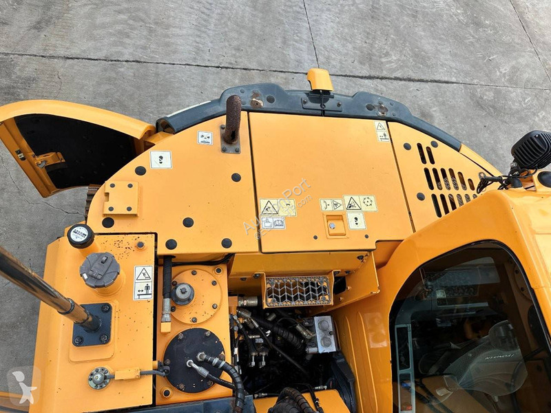 جرافة Hyundai HX130 LCR