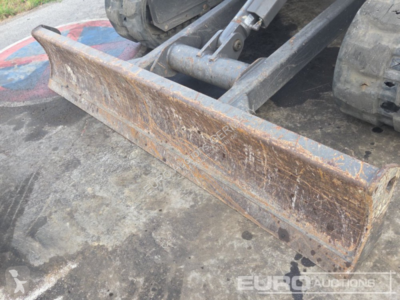 Багер Volvo ECR50F