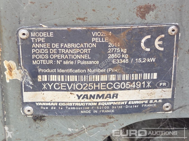 جرافة Yanmar ViO25-4