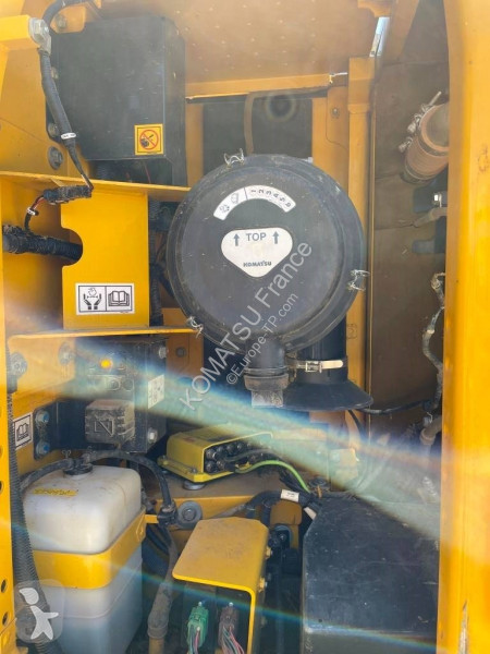 Excavadora Komatsu 11E0 + système de guidage 3D...