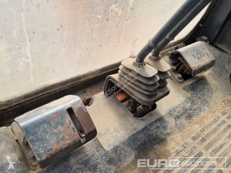 Excavadora Hitachi 2