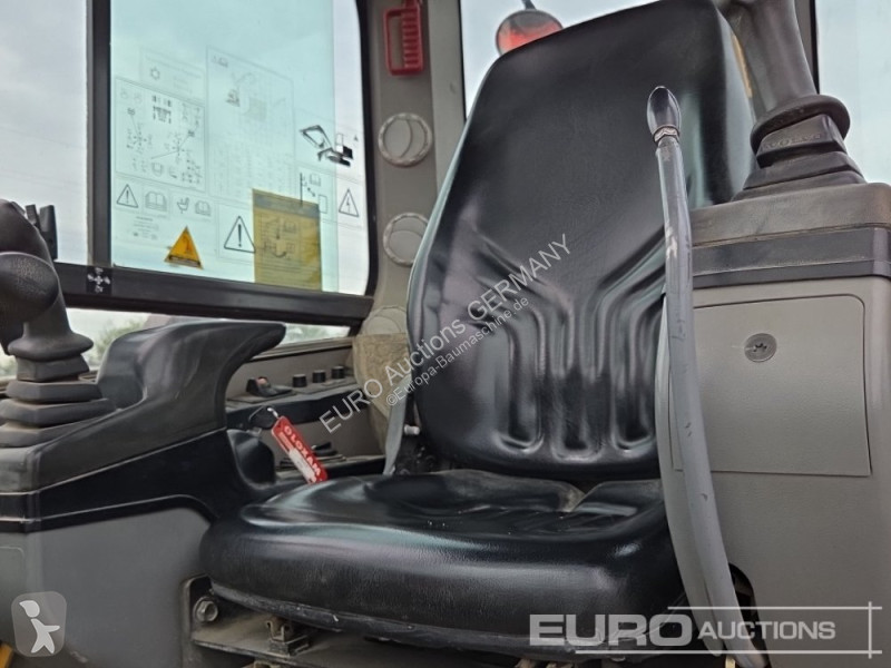 Багер Volvo