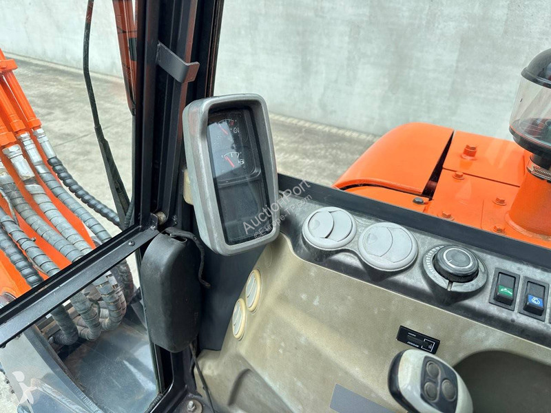 Excavadora Doosan 9C