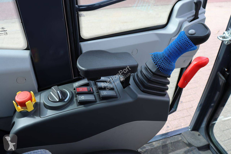 Sunward SWE20FED excavator