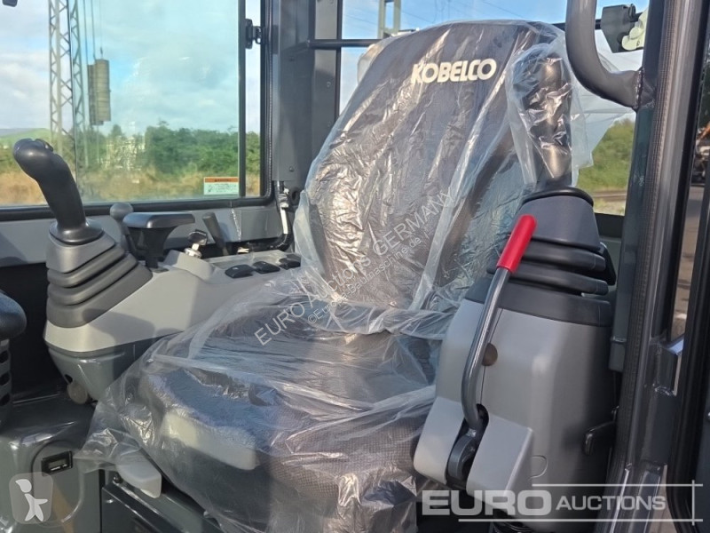 Экскаватор Kobelco SK17SR-3E