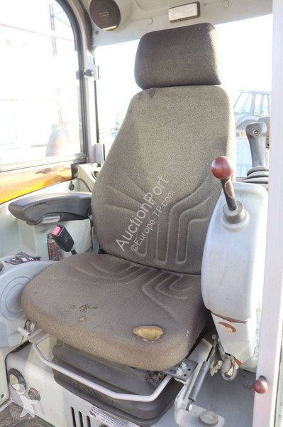 جرافة Neuson 6503