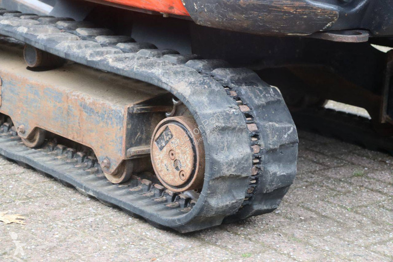 Excavadora Kubota KX030-4
