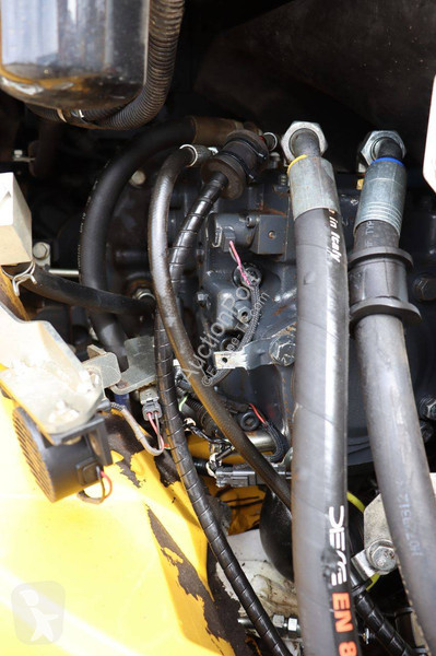 Excavadora Komatsu PC138US-11