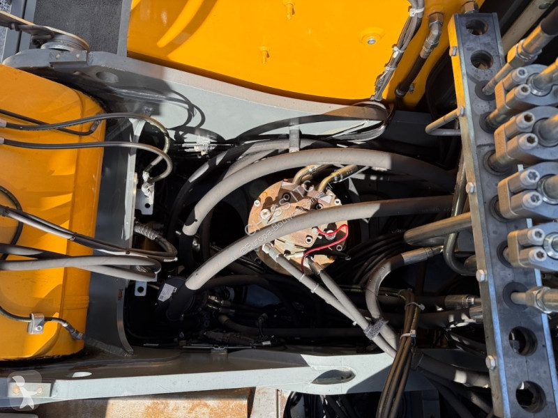 جرافة Liebherr LH 35 M Litronic Timber - LH 35...