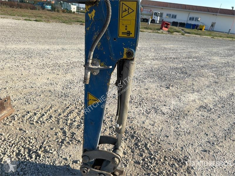جرافة Neuson EZ17 Mini Excavator