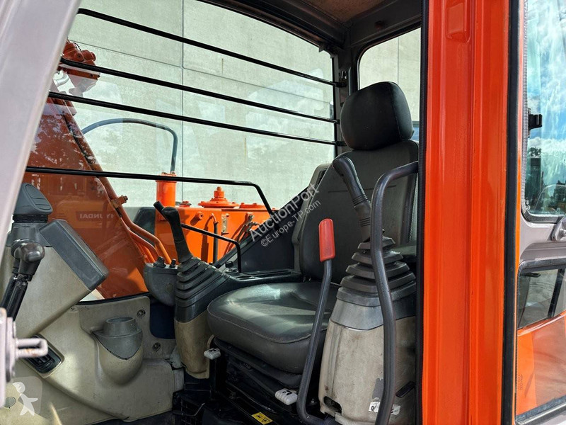 Skovel Hitachi