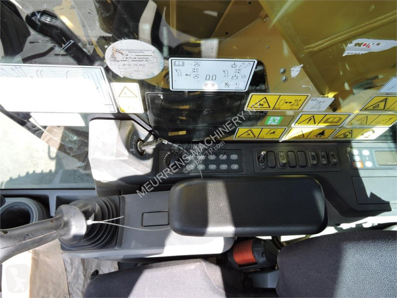 Excavadora Caterpillar 325 F LCR