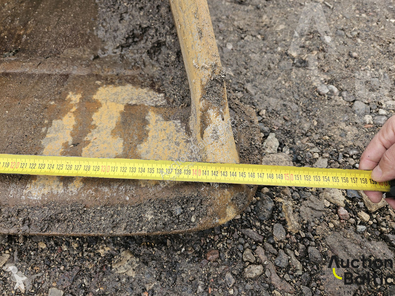 Excavator JCB