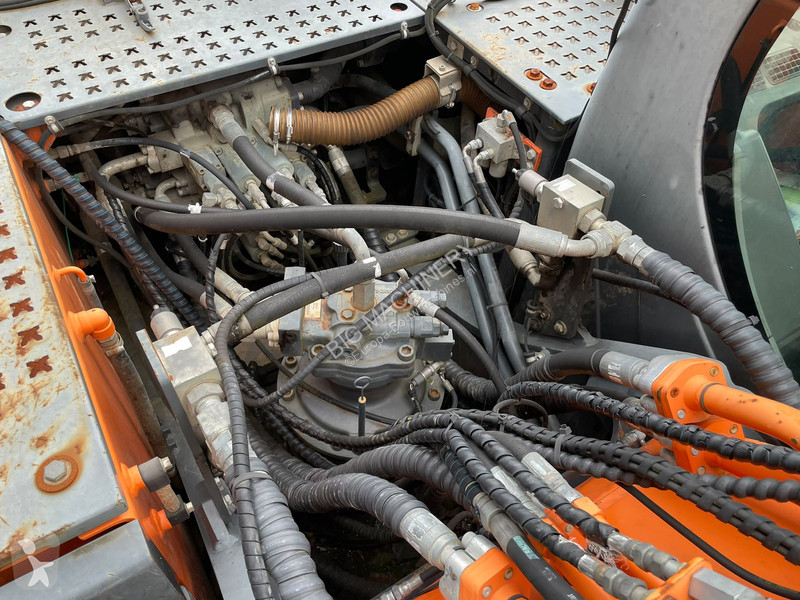 Pelle Doosan 5