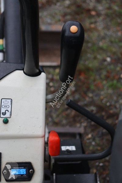Pelle Bobcat Z